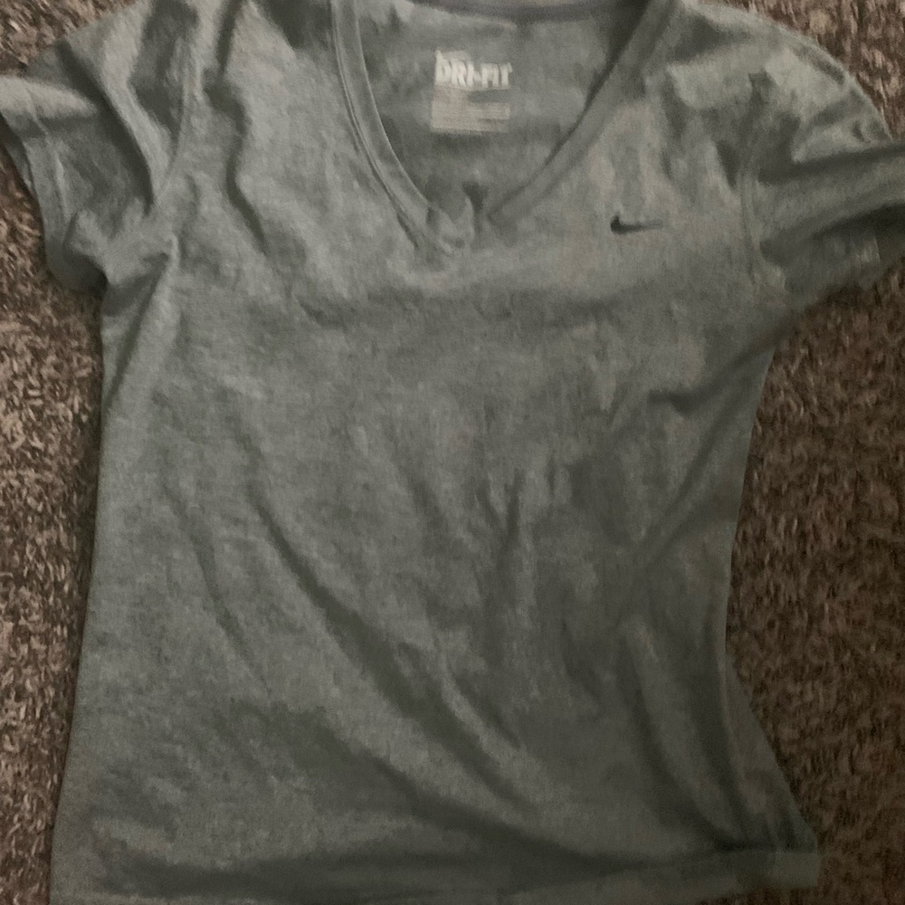 Dry fit Nike shirt